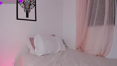 Emily  But you can tell me Emi online show from March 9, 11:42 pm