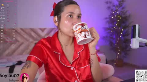 Snapshot of imjess_ chatting on April 27, 3:43 pm imjess_ online show from April 27, 3:43 pm