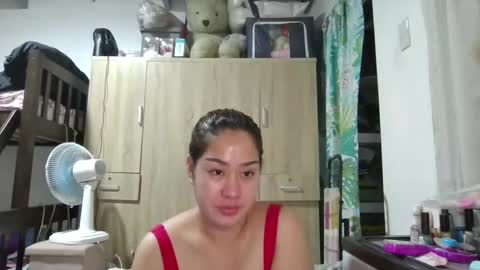 Snapshot of immaculate02 chatting on January 19, 3:10 pm Immaculate02 online show from January 19, 3:10 pm