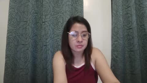 Snapshot of immaculate02 chatting on February 12, 5:24 am Immaculate02 online show from February 12, 5:24 am