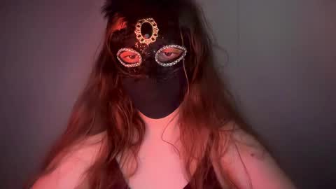 Snapshot of immissamelie chatting on March 10, 7:32 am Miss Amelie online show from March 10, 7:32 am