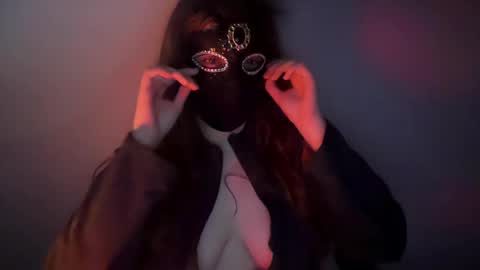 Snapshot of immissamelie chatting on March 11, 2:54 am Miss Amelie online show from March 11, 2:54 am