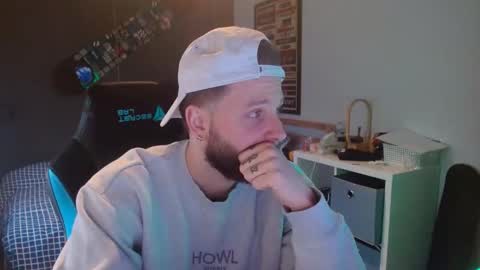 Snapshot of immumu chatting on December 18, 1:12 pm immumu online show from December 18, 1:12 pm