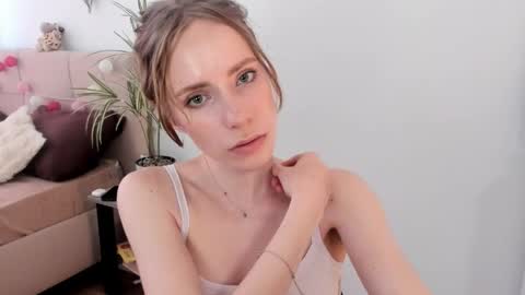 Snapshot of imogensy chatting on May 20, 10:21 am my name Imo Fansly online show from May 20, 10:21 am