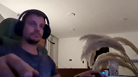 Snapshot of imperat0rp chatting on October 19, 4:40 pm imperat0rp online show from October 19, 4:40 pm