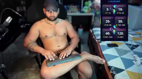 Snapshot of imperion_king chatting on June 16, 8:00 pm Imperion King online show from June 16, 8:00 pm