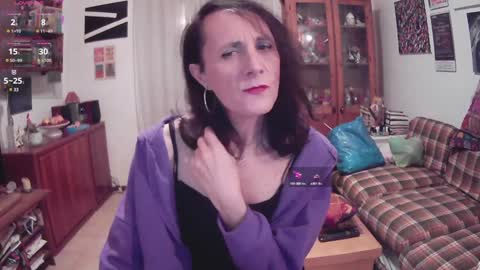 Vanessa online show from December 6, 9:35 pm