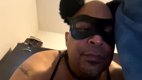 Snapshot of inandout001 chatting on November 15, 11:21 pm Dirty Sissyslut online show from November 15, 11:21 pm