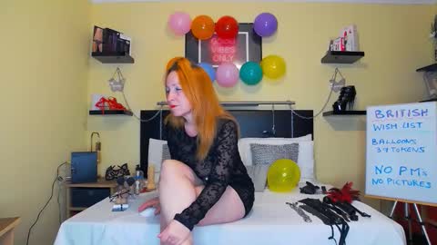 inannalove online show from September 29, 7:19 pm