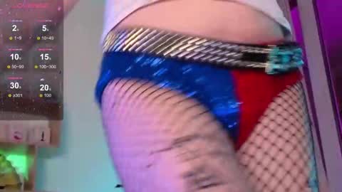  Dina  Help me reach 100 likes  online show from October 31, 8:21 pm