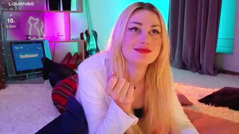  Dina  Help me reach 100 likes  online show from February 14, 7:10 pm