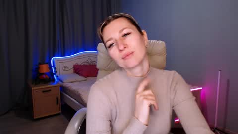 Snapshot of incredible_ariela chatting on December 11, 12:12 pm incredible_ariela online show from December 11, 12:12 pm