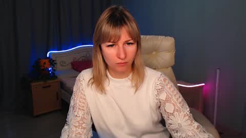 Snapshot of incredible_ariela chatting on December 24, 10:55 am incredible_ariela online show from December 24, 10:55 am