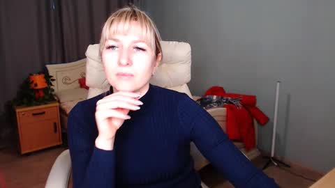Snapshot of incredible_ariela chatting on January 9, 10:52 am incredible_ariela online show from January 9, 10:52 am
