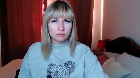 Snapshot of incredible_ariela chatting on January 20, 9:13 am incredible_ariela online show from January 20, 9:13 am