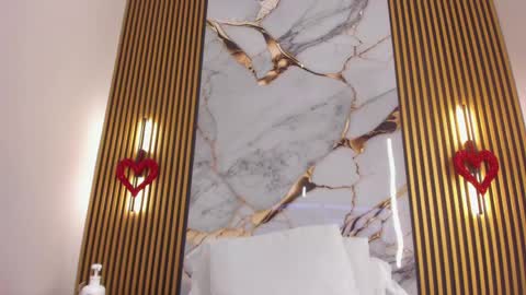 Indi Catalina online show from April 17, 2:09 pm