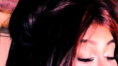 Snapshot of indian_dreamgirl chatting on March 9, 1:15 pm Bella Ambrosia online show from March 9, 1:15 pm