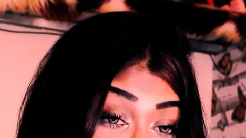 Snapshot of indian_dreamgirl chatting on March 14, 12:54 pm Bella Ambrosia online show from March 14, 12:54 pm