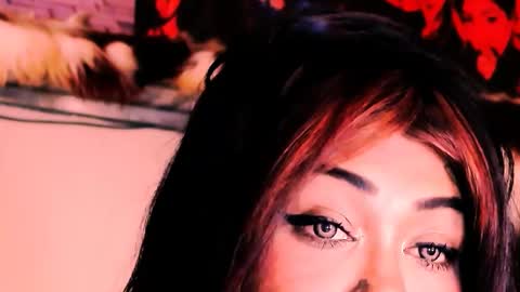 Snapshot of indian_dreamgirl chatting on March 19, 9:57 am Bella Ambrosia online show from March 19, 9:57 am