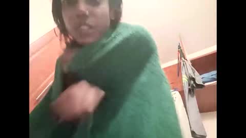 Snapshot of indian_succubus chatting on May 16, 8:55 am Perky baby online show from May 16, 8:55 am