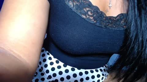 indian_whore18 online show from January 17, 6:47 am