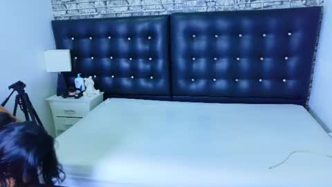 indian_whore18 online show from July 15, 3:12 am