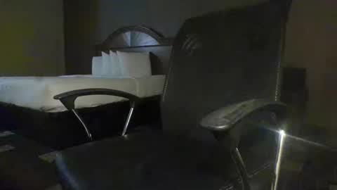 Snapshot of indianadick69 chatting on May 24, 8:58 pm indianadick69 online show from May 24, 8:58 pm