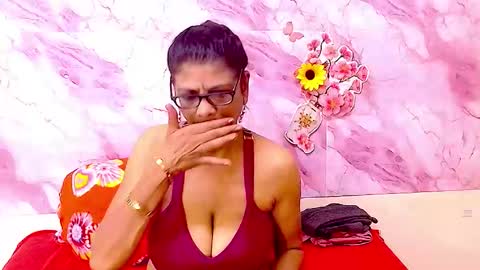 Femiez online show from February 18, 5:58 am