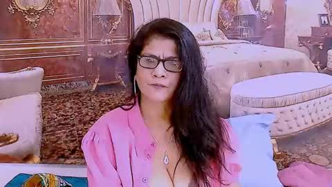 Snapshot of indianallure chatting on July 6, 5:59 am Femiez online show from July 6, 5:59 am