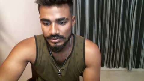 Snapshot of indianbull2023 chatting on May 10, 7:13 am indian slim boy with big for u online show from May 10, 7:13 am