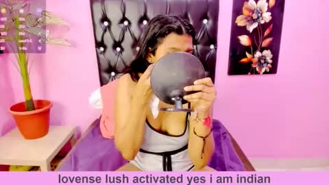 PARADISEQUEEN online show from November 21, 9:08 am