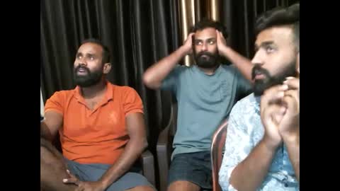 Snapshot of indianh chatting on December 15, 10:28 am indian hairy online show from December 15, 10:28 am