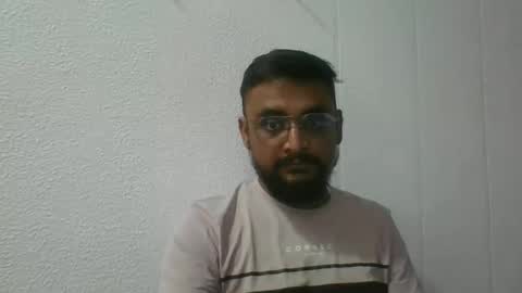 Snapshot of indianlover1433 chatting on September 10, 4:56 am Indian lover online show from September 10, 4:56 am