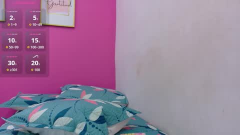  P a m e l a  online show from March 24, 1:27 pm