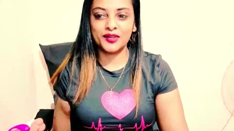 indianplaymate online show from April 17, 5:16 pm