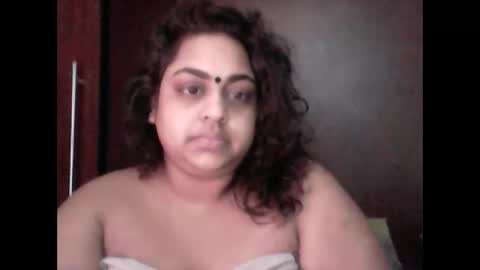indianpooja1027 online show from February 18, 7:37 am