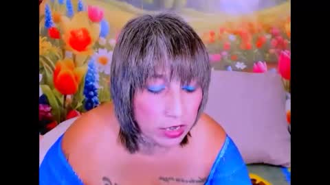 Snapshot of indianroxy27 chatting on March 3, 6:36 pm indianroxy27 online show from March 3, 6:36 pm