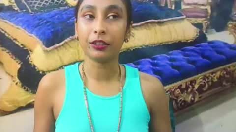 indiansexybutt4u2luv online show from July 1, 8:05 am