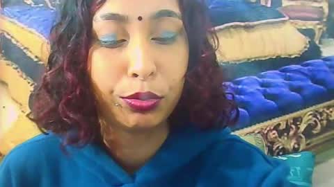 indiansexybutt4u2luv online show from July 6, 5:59 am
