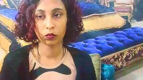 indiansexybutt4u2luv online show from July 13, 5:32 am
