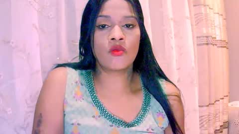 indiansexyy21 online show from April 16, 5:14 pm