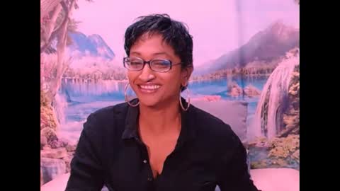 Snapshot of indianspicy69 chatting on January 18, 4:15 am Shreya online show from January 18, 4:15 am