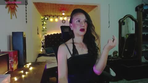 Indigo Wild  online show from October 30, 1:18 am