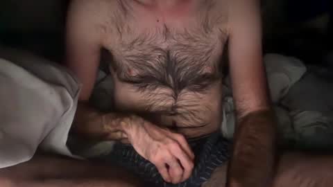 Snapshot of indiscriminator chatting on December 22, 6:28 am just1dude online show from December 22, 6:28 am