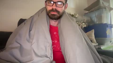 Snapshot of indiscriminator chatting on January 6, 1:52 pm just1dude online show from January 6, 1:52 pm