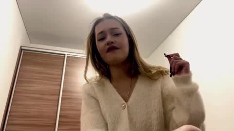 Snapshot of inesfodor chatting on February 5, 3:38 pm Ines online show from February 5, 3:38 pm