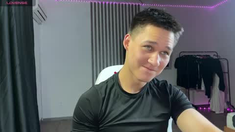 Snapshot of infernolust chatting on March 29, 4:29 pm InfernoLust online show from March 29, 4:29 pm