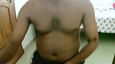 Inglorious Hairy Uncut online show from February 27, 8:06 am