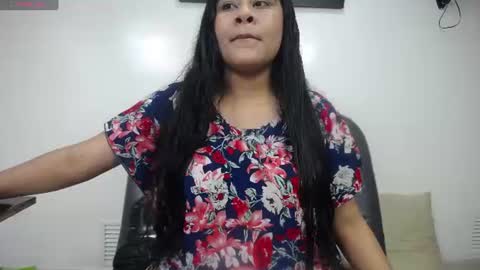 Iniya online show from July 9, 7:40 pm