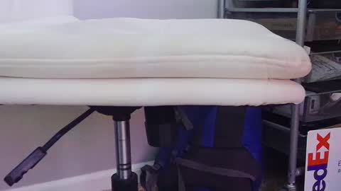 Snapshot of injmolder2 chatting on March 1, 2:44 pm Hanging Out online show from March 1, 2:44 pm